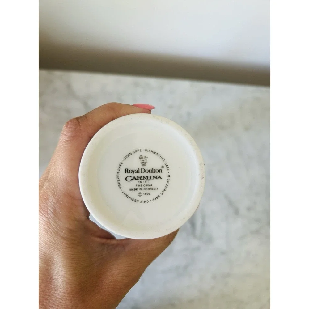 Vtg. Royal Doulton 